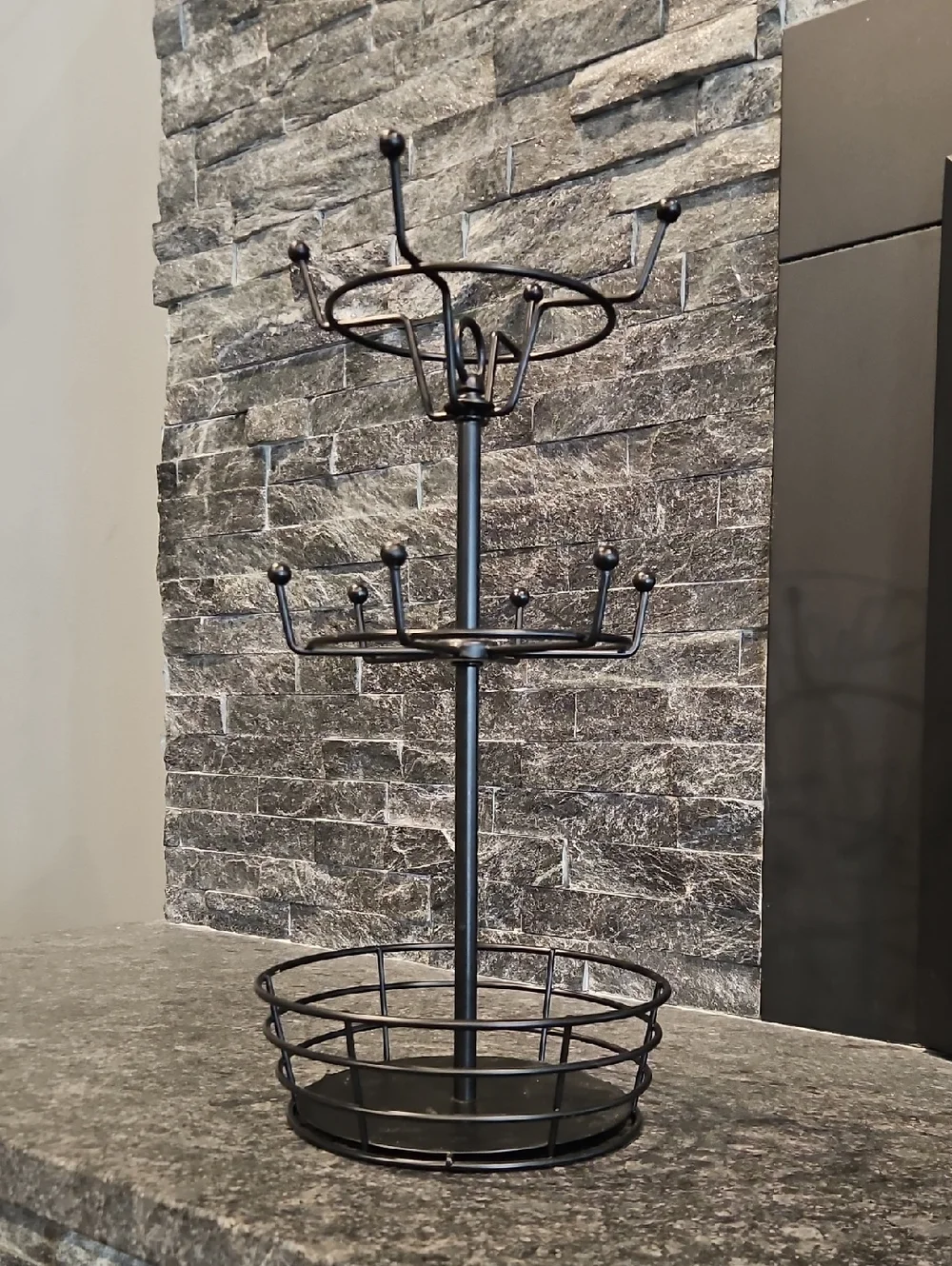 Black Metal Mug Tree Coffee Bar Organizer with Storage Basket